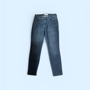 Denizen from Levi's Dark Blue High Rise Skinny Jeans Size 6 W28/L30